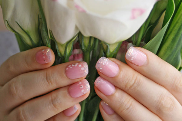 bridal-nails-flowers-art