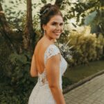 Casamento ao Ar Livre no Sítio Marron Glacê | Noiva Internovias Fabiana