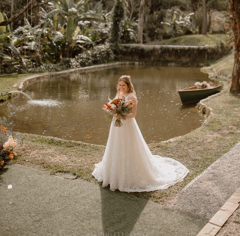 Casamento ao Ar Livre no Lago Enfesta | Noiva Internovias Vanessa