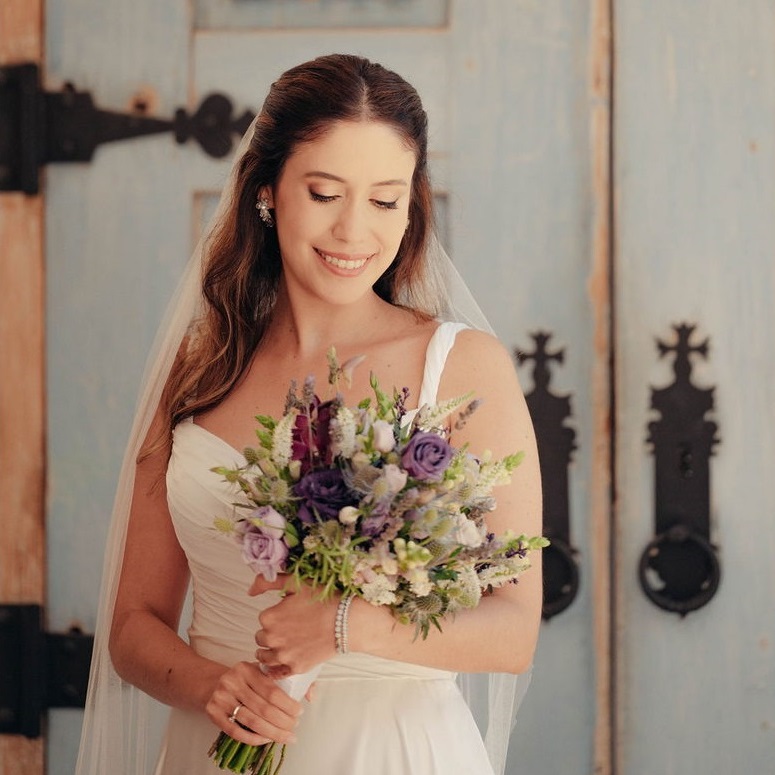 Casamento na Igreja com Recepção na Pousada Armazém 26 | Noiva Internovias Tammy